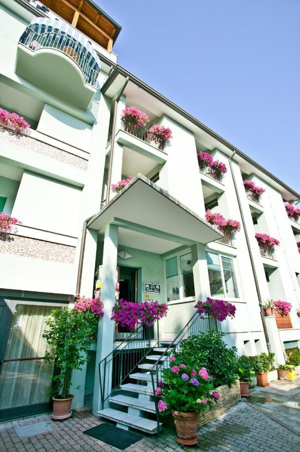 Hotel Dolcevita Cesenatico Exterior foto